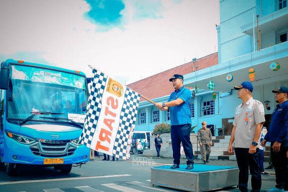Ratusan Warga Banjarbaru Nikmati Fasilitas Mudik Gratis
