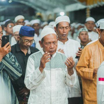 Haul Syarifah Badrun-21 Jamaah haul Banjiri Sungai Tiung
