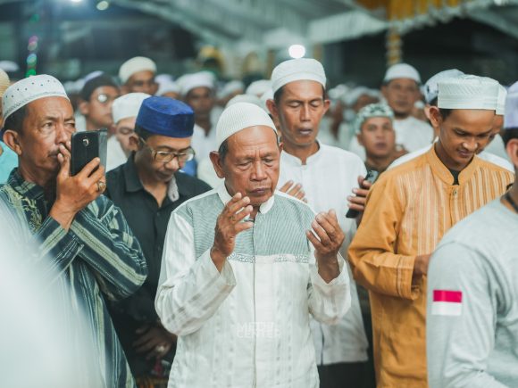 Jamaah haul Banjiri Sungai Tiung