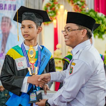 Meriah, Prosesi Khataman Al-Quran dan Wisuda Santri