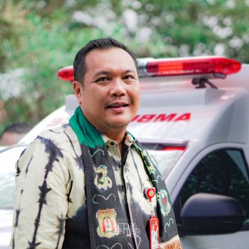 Aditya Bagikan 2 Unit Ambulans ke Puskesmas Sungai Ulin Untuk Meningkatkan Pelayanan Kesehatan Kota Banjarbaru