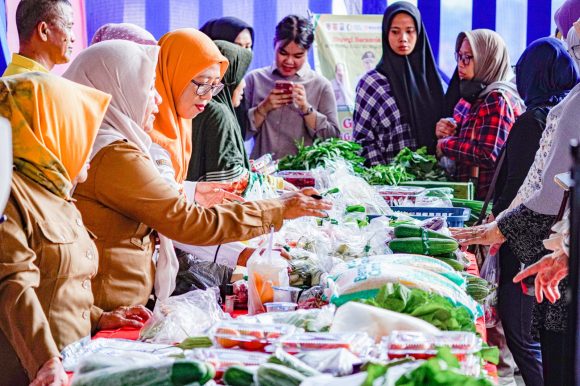 Gerakan Pangan Murah meriahkan HUT Bhayangkara ke-78