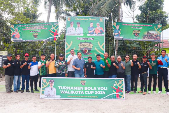 Aditya Resmikan Turnamen Bola Voli Wali Kota Cup 2024 Kota Banjarbaru