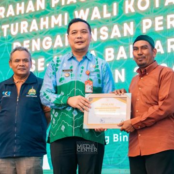 WhatsApp Image 2024-07-19 at 13.15.59 Membangun Pertanian Berkelanjutan: Peringatan Hari Krida Pertanian ke-52 di Banjarbaru