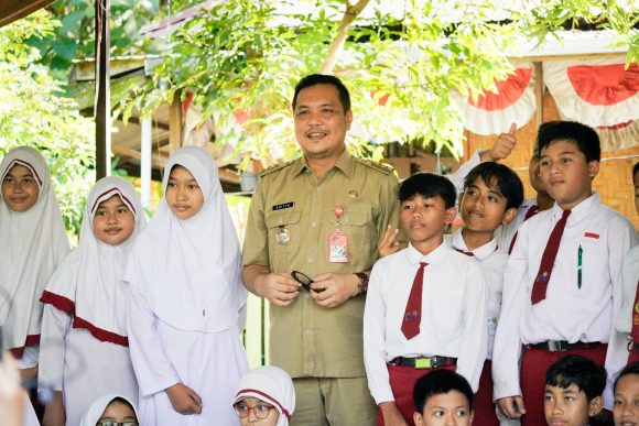 Aditya Kunjungi SMP Muhammadiyah 2: Siap Bangun Fasilitas Pendidikan Baru