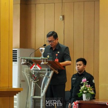 MCB08987 Wartono dalam rapat paripurna : “Tingkat kemiskinan terus berkurang”