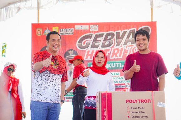 Perayaan HUT RI ke-79 di Banjarbaru: Aditya Hadirkan Jalan Santai, Pasar Murah, dan Layanan Kesehatan Gratis.