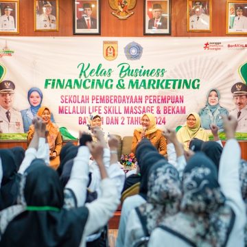 bjbtv MCB09027_e Peserta Sekolah Gratis Bekam Dibekali Kelas Bisnis