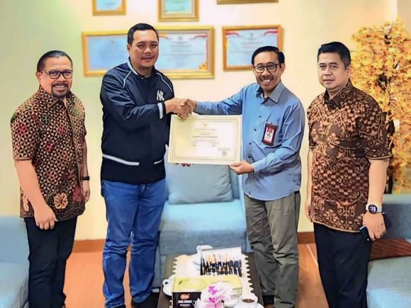 Wali Kota Aditya dapat Penghargaan dari KASN karena Berhasil Perbaiki Manajemen ASN Pemko Banjarbaru