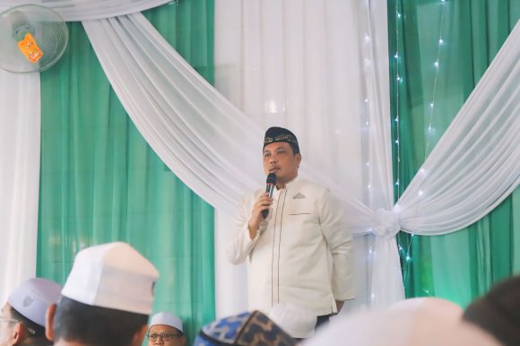 Wali Kota Aditya Ajak Warga Meneladani Sifat dan Akhlak Nabi Muhammad SAW