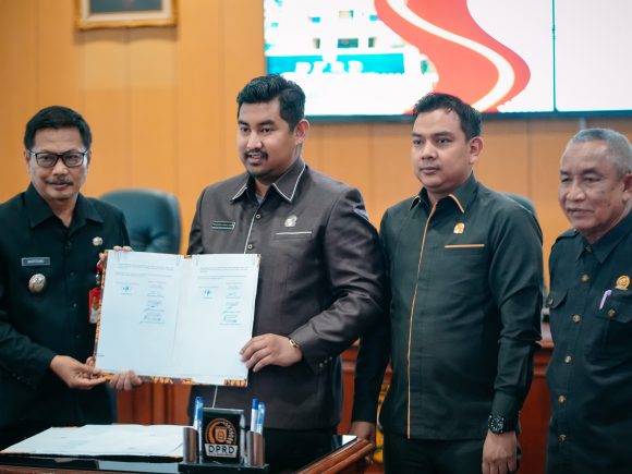 Raperda Tentang Perubahan APBD Tahun 2024 Resmi Disahkan