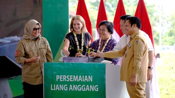 Menteri Lingkungan dan Kehutanan Resmikan Persemaian Liang Anggang, Hadirkan Bibit Yang Berkualitas