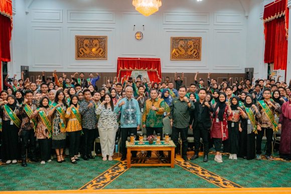 Malam Penutupan Jambore Nasional Generasi Hijau di Banjarbaru