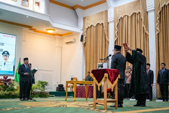 Wali Kota Aditya Resmi Lantik Penjabat Sekretaris Daerah Baru