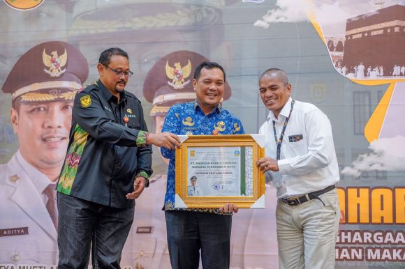 Penghargaan Wajib Pajak Daerah Kota Banjarbaru, bertajuk “Sahabat Pajak BPPRD”