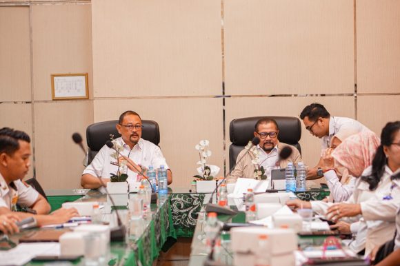 Optimalisasi Pendapatan Daerah: Pj. Sekda Banjarbaru Buka Rapat Intensifikasi dan Ekstensifikasi PAD Triwulan IV 2024
