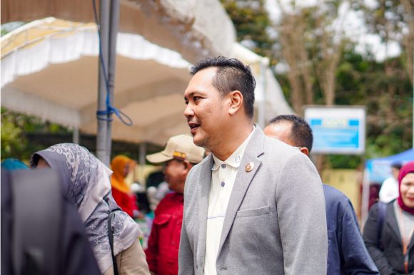 Wali Kota Banjarbaru Tinjau Pasar Murah Bersubsidi dan Pendistribusian Gas LPG