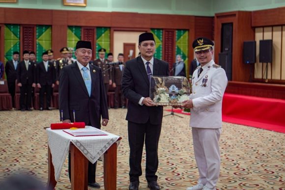 Resmi Dilantik! Penjabat Wali Kota Banjarbaru Siap Lanjutkan Pembangunan, Ini Pesan H. Muhidin.