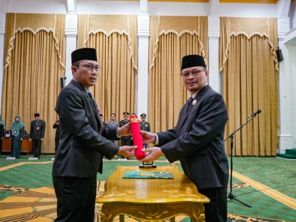 Pj Wali Kota Banjarbaru Lantik Sirajoni, Ini Harapan untuk Pemerintahan ke Depan