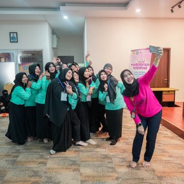 MCB09576bjbtv Hari ke-6 Sekolah Pemberdayaan Perempuan Life Skill Massage dan Bekam, Peserta Diingatkan Jaga Etika dan Sopan Santun