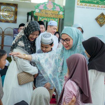 Peringati 10 Muharram, Wali Kota Banjarbaru Bersilaturahmi dengan Majelis Ta’lim dan Santuni Anak Yatim