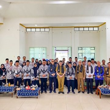 Konferensi PGRI Banjarbaru XXIII Resmi Dibuka. Guru Bermutu, Indonesia Maju.