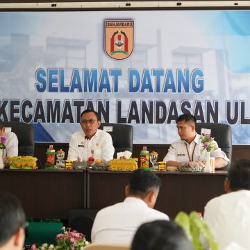 WhatsApp Image 2025-07-16 at 4.42.34 PM Pemkot Banjarbaru Genjot Distribusi LPG 3kg dan Bank Sampah Dukung Program 100 Hari Wali Kota
