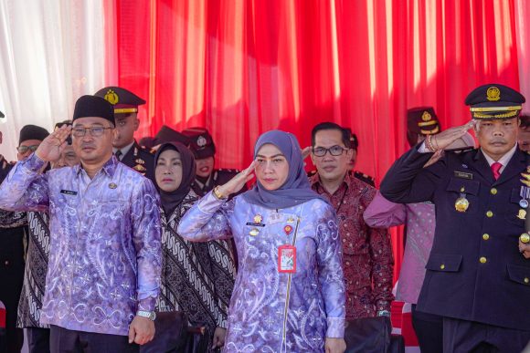 Wali Kota Banjarbaru Hadiri Upacara HUT Bhayangkara ke-79 di Polda Kalsel