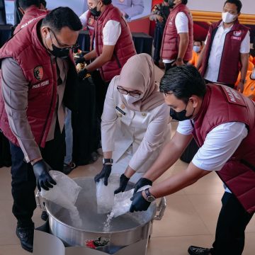 Perangi Narkoba, Pemkot dan Polres Banjarbaru Musnahkan Puluhan Kilogram Narkotika
