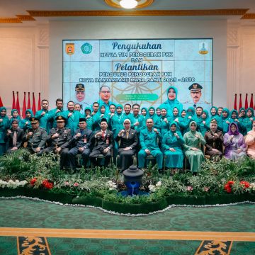 pengukuhan PKK-11 TP PKK Banjarbaru 2025–2030 Resmi Dilantik, Siap Wujudkan Banjarbaru Emas