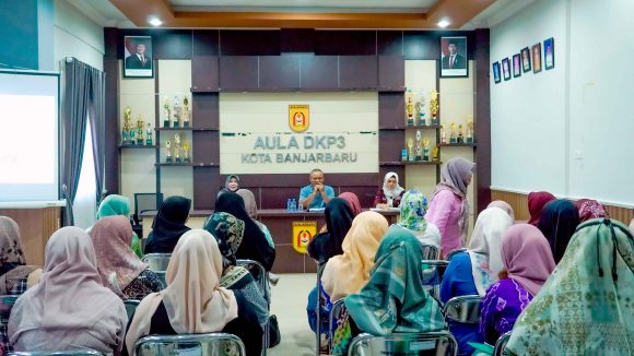 Bimbingan Teknis Penyuluhan B2SA bagi Pengelola Catering Kota Banjarbaru Tahun 2025