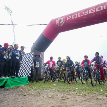 MCB09166bjbtv Event Gowes Balobakan Part 7 Tahun 2025 Berlangsung Meriah, Sekaligus Peringati Ultah DEMET Cycling Club Ke-9