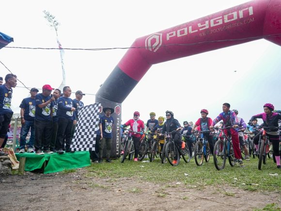 Event Gowes Balobakan Part 7 Tahun 2025 Berlangsung Meriah, Sekaligus Peringati Ultah DEMET Cycling Club Ke-9
