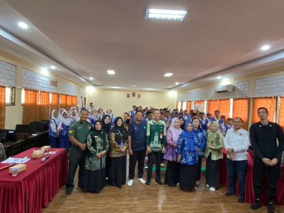 Bakesbangpol Banjarbaru gelar Sosialisasi P4GN&PN di Sekolah dan Pesantren