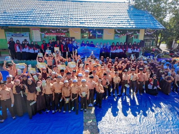 Gemarikan Berlanjut, DKP3 Kota Banjarbaru Edukasi Anak SD Negeri 3 Cempaka Tentang Pentingnya Konsumsi Ikan.