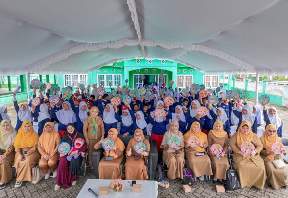 DKP3 Banjarbaru Gelar Program GENIUS untuk Tingkatkan Gizi dan Edukasi Siswa