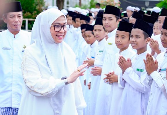 Wali Kota Lisa: Santri Harus Jadi Pelaku Sejarah Baru, Bukan Sekadar Penonton