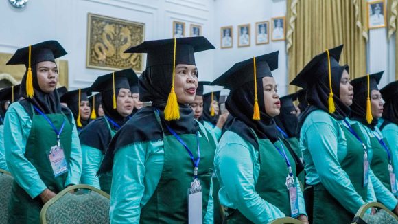Perempuan Banjarbaru Menuju Kemandirian, Wisuda Life Skill Massage dan Bekam.