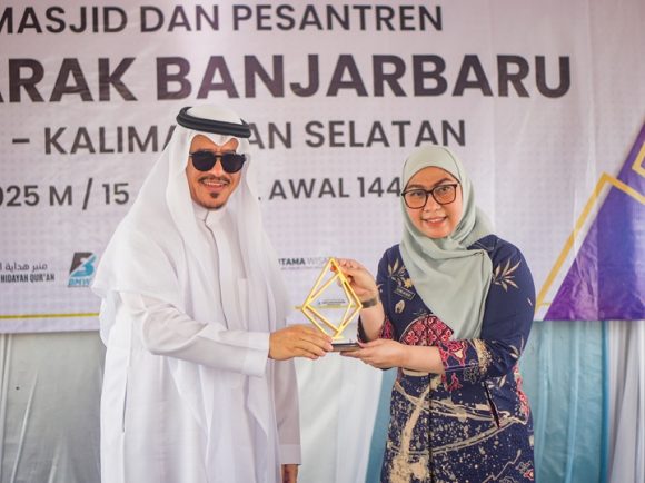 Islamic Center Wadi Mubarak Jadi Ikon Baru Religiusitas Banjarbaru, Diresmikan Wali Kota Lisa