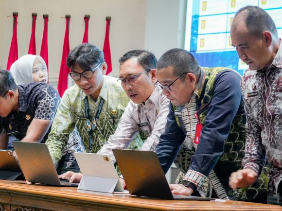 Perkuat Transformasi Digital, Diskominfo Banjarbaru Gelar Sosialisasi Sertifikat Elektronik