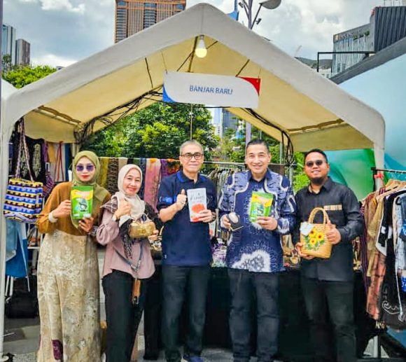 Wali Kota Lisa: Event Gebyar Nusantara 2.0 di Malaysia Menjadi Panggung UMKM Banjarbaru Menampilkan Potensi Terbaik.