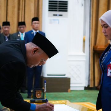 Lisa Halaby Lantik 130 ASN, Ingatkan Jabatan Adalah Amanah