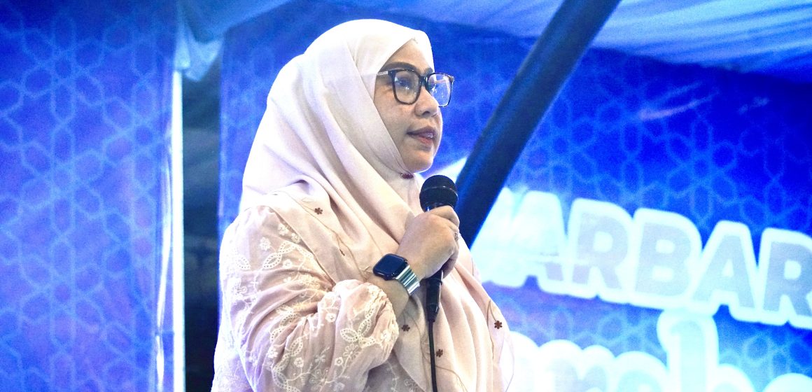 Wali Kota Lisa Ajak Warga Hadiri Tabligh Akbar di Harjad ke-27 Banjarbaru Bersama Hanan Attaki