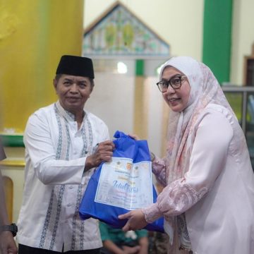 Safari Ramadan di Landasan Ulin, Wali Kota Lisa Tegaskan Pemerintah Siap Layani Warga