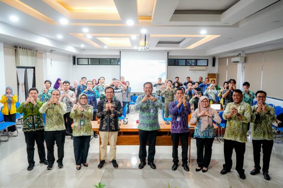 Perkuat Implementasi Satu Data Indonesia, Diskominfo Banjarbaru Gelar Bimtek Visualisasi Data Statistik Sektoral