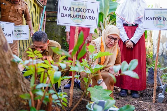 Wujudkan Pengetahuan Ketahanan Pangan Sejak Dini Dimulai Dari SDN 1 Mentaos