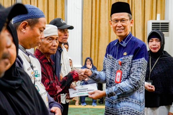 Baznas Banjarbaru Salurkan Santunan Ramadan bagi Mustahik