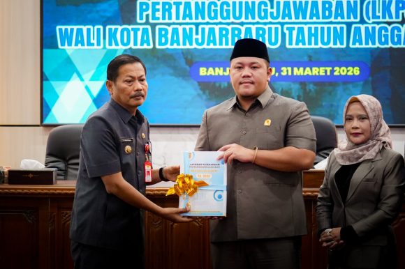 DPRD Banjarbaru Gelar Rapat Paripurna Penyampaian LKPJ Wali Kota Tahun Anggaran 2025