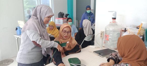 Dinkes Banjarbaru Fasilitasi Vaksinasi Calon Jemaah Haji, Pastikan dalam Kondisi Sehat