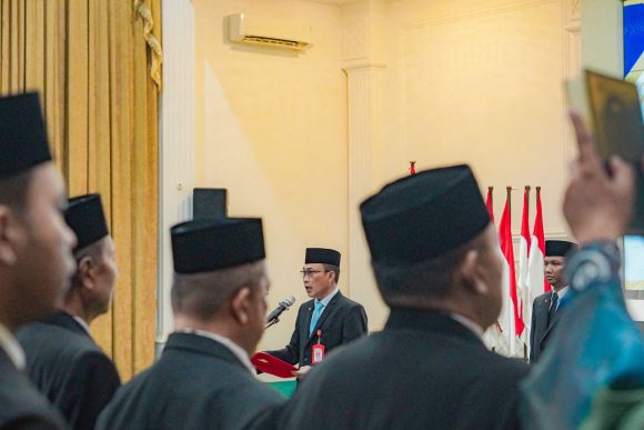 Perkuat Pelayanan Publik, 102 Pejabat Fungsional Pemkot Banjarbaru Resmi Dilantik